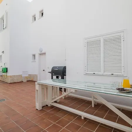 Willa Beautiful - 4 Bedrooms, Heated Pool, 2 Priv Car Park Places, Fibre Net, Ps5, Tv Channels