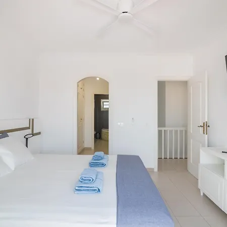 Beautiful - 4 Bedrooms, Heated Pool, 2 Priv Car Park Places, Fibre Net, Ps5, Tv Channels *