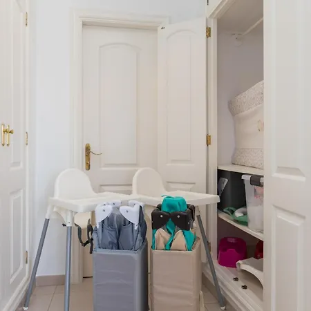 Willa Beautiful - 4 Bedrooms, Heated Pool, 2 Priv Car Park Places, Fibre Net, Ps5, Tv Channels *