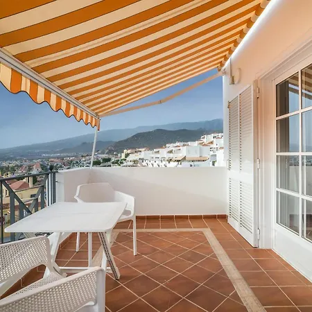 Beautiful - 4 Bedrooms, Heated Pool, 2 Priv Car Park Places, Fibre Net, Ps5, Tv Channels * Costa Adeje (Tenerife)